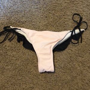 Victoria’s Secret cheeky bikini bottoms